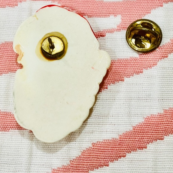 D14-Vintage Santa Face Collectible Pin/Brooch - Picture 5 of 10